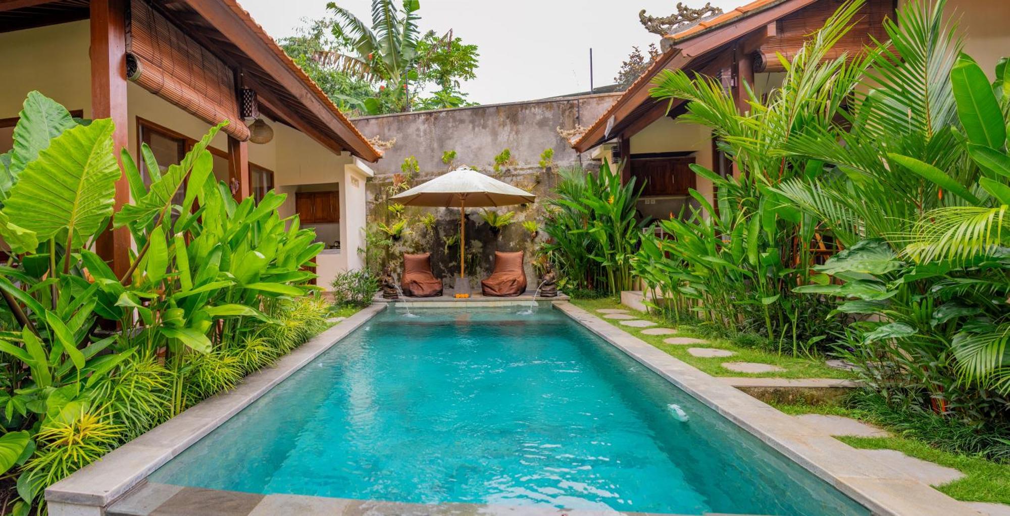 Cempaka Kembar Guest House Ubud  Exterior photo
